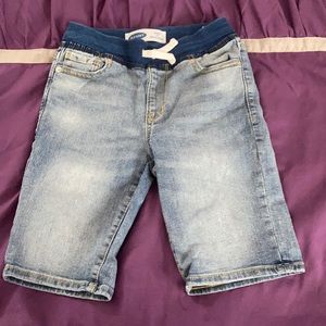 Boys size m old navy denim shorts elastic waist